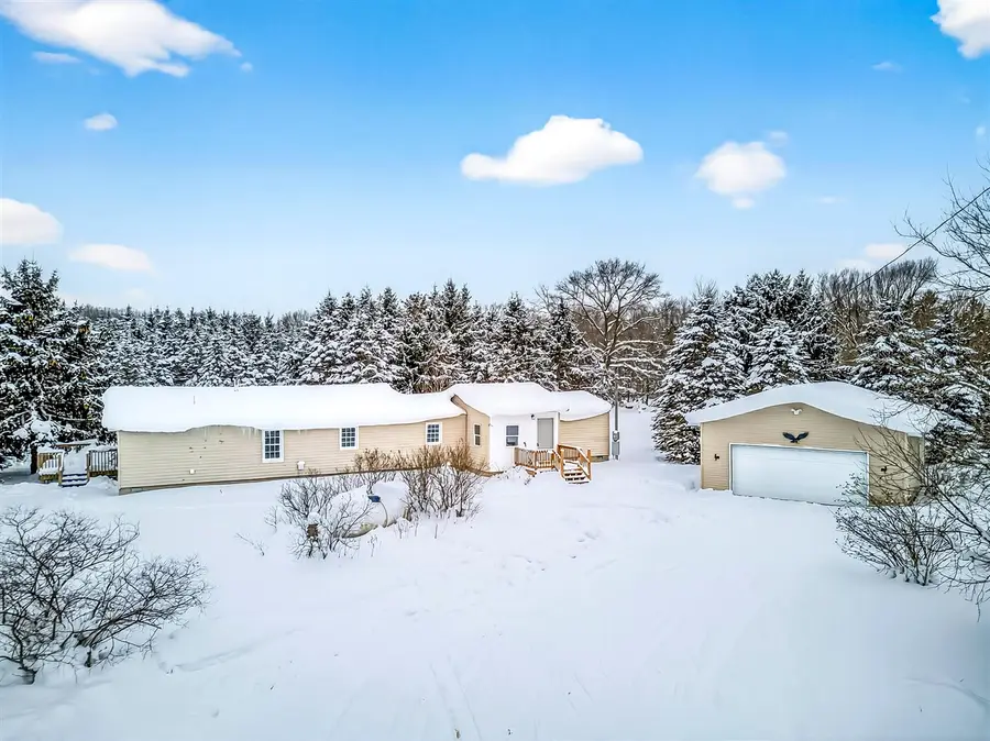 55 E Wilke, Rothbury, MI 49452 - #2