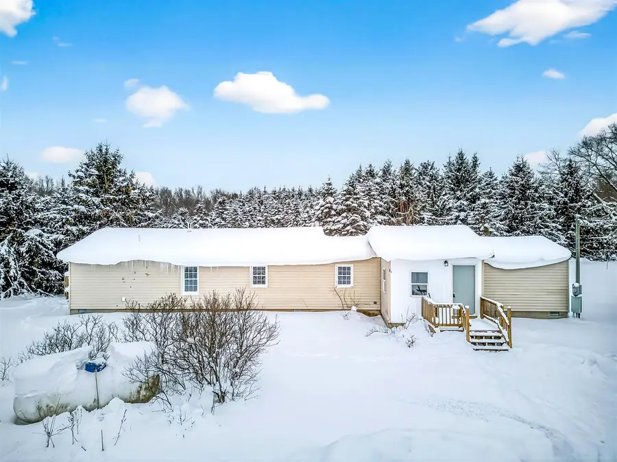 55 E Wilke, Rothbury, MI 49452 - #3