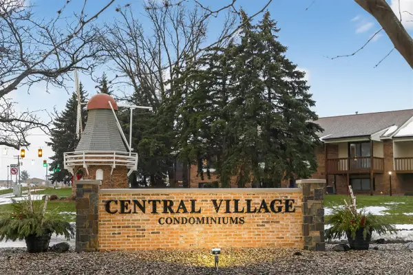 Old Mill 19 Old Mill #19, Holland, MI 49423