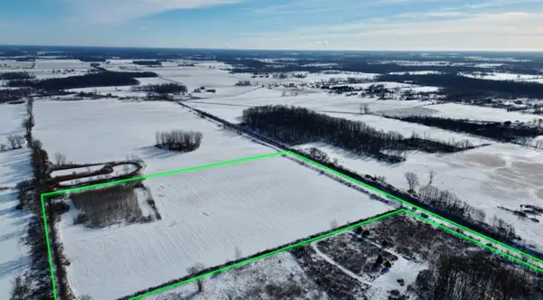 V/L Cade Rd, Capac, MI 48014