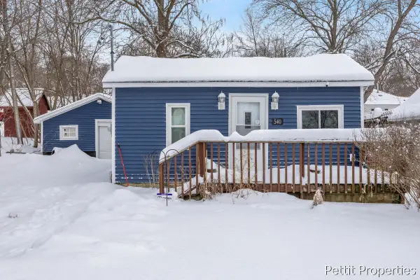 540 Nicholson, Ionia, MI 48846