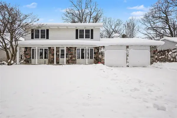 2530 Westbrook, Grand Rapids, MI 49504