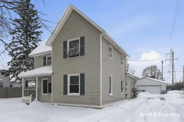 409 W Maple, Wayland, MI 49348