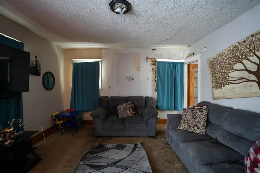 1525 W Saginaw, Lansing, MI 48915 - Image #3