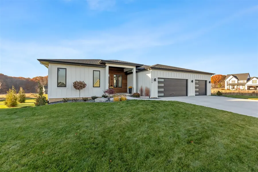 215 Gehl, Walker, MI 49534 - Image #2