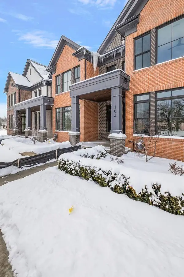 103 S Griswold, Northville, MI 48167