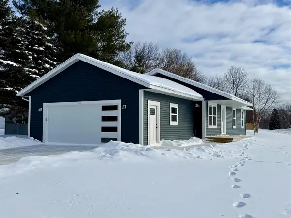 518 S Sullivan, Fremont, MI 49412