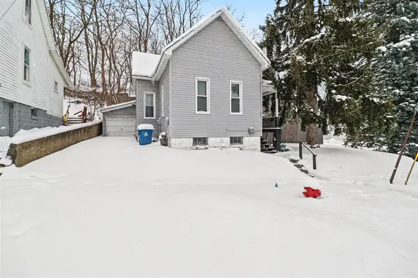 524 Davis, Manistee, MI 49660