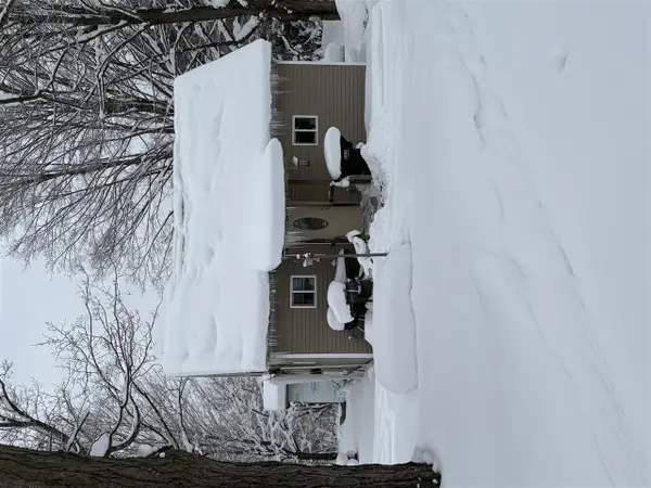 3885 E Loop, Hesperia, MI 49421