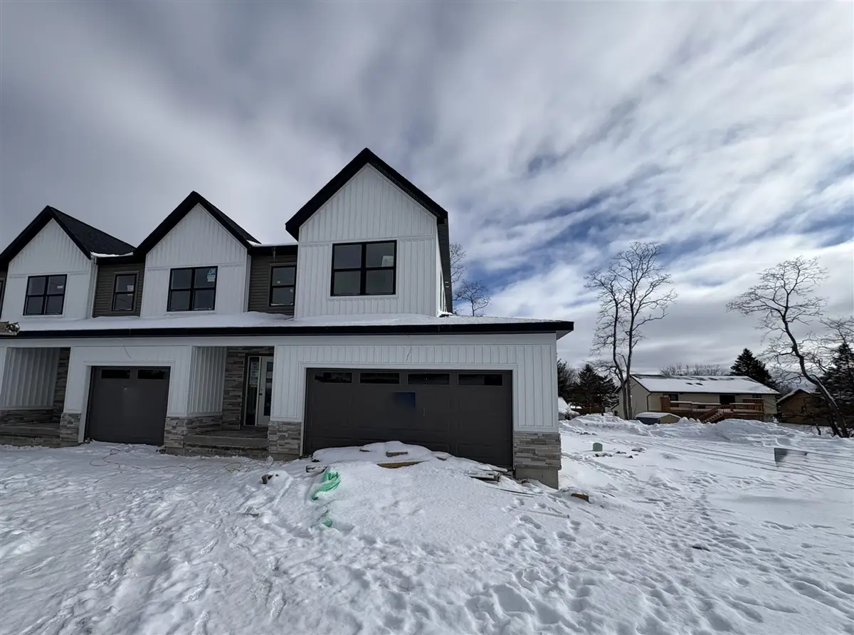 4426 Trillium, Kentwood, MI 49512 - Image #1