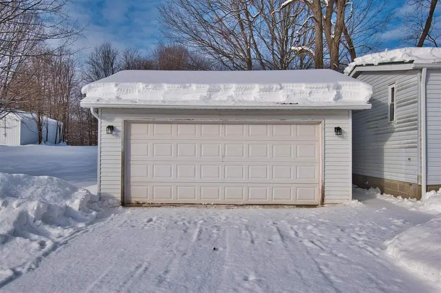 1718 Barron Lake, Niles, MI 49120 - #2