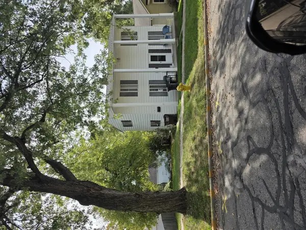 208 Maple, Ypsilanti, MI 48198