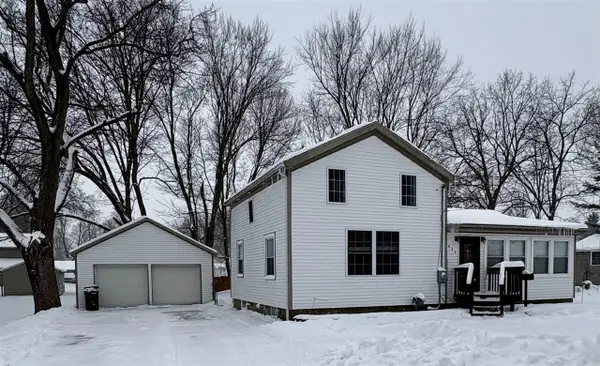 432 E Vine, Vicksburg, MI 49097