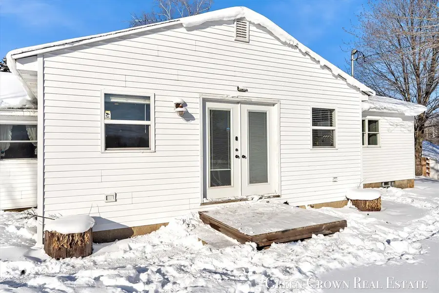 12449 S Catalpa, Grant, MI 49327 - #3