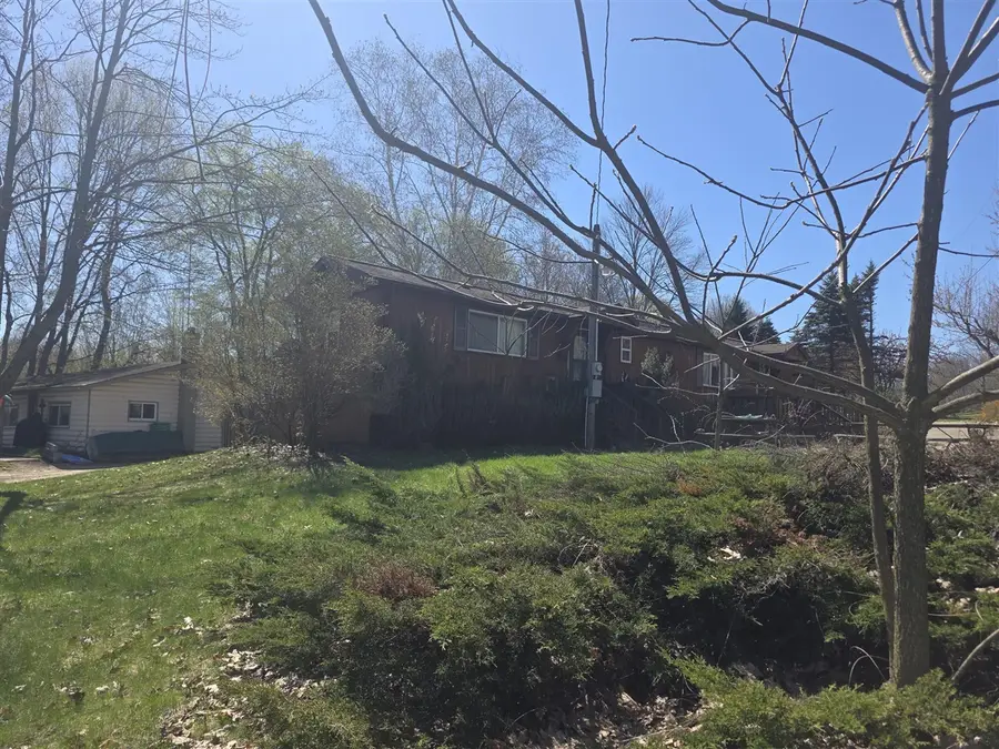 6772 N Claeys, Fountain, MI 49410 - #3