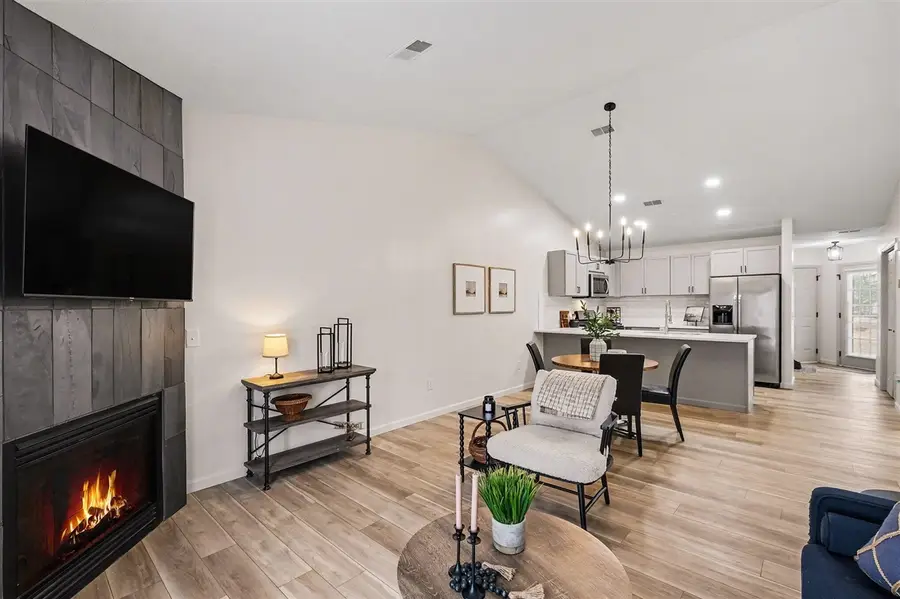 3333 Clear Vista #23, Grand Rapids, MI 49525 - Image #3