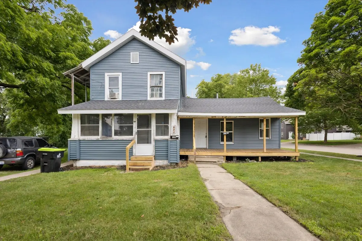 120 E Montcalm, Greenville, MI 48838 - #1