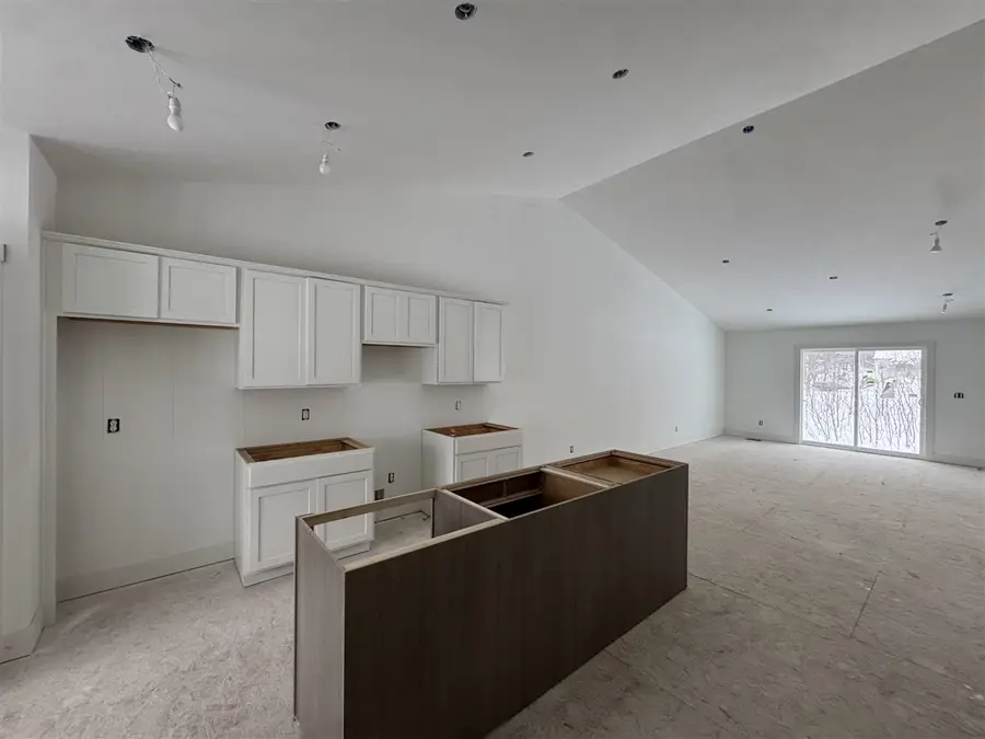 1573 N Village, Kalamazoo, MI 49009 - Image #3