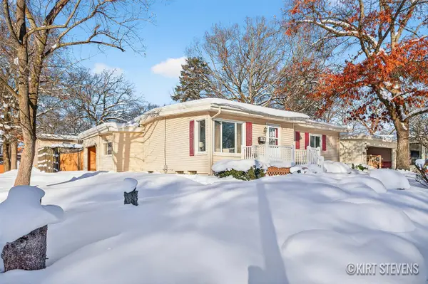 1045 40th, Wyoming, MI 49509