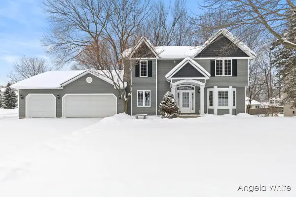 5361 Cottondale, Wyoming, MI 49519