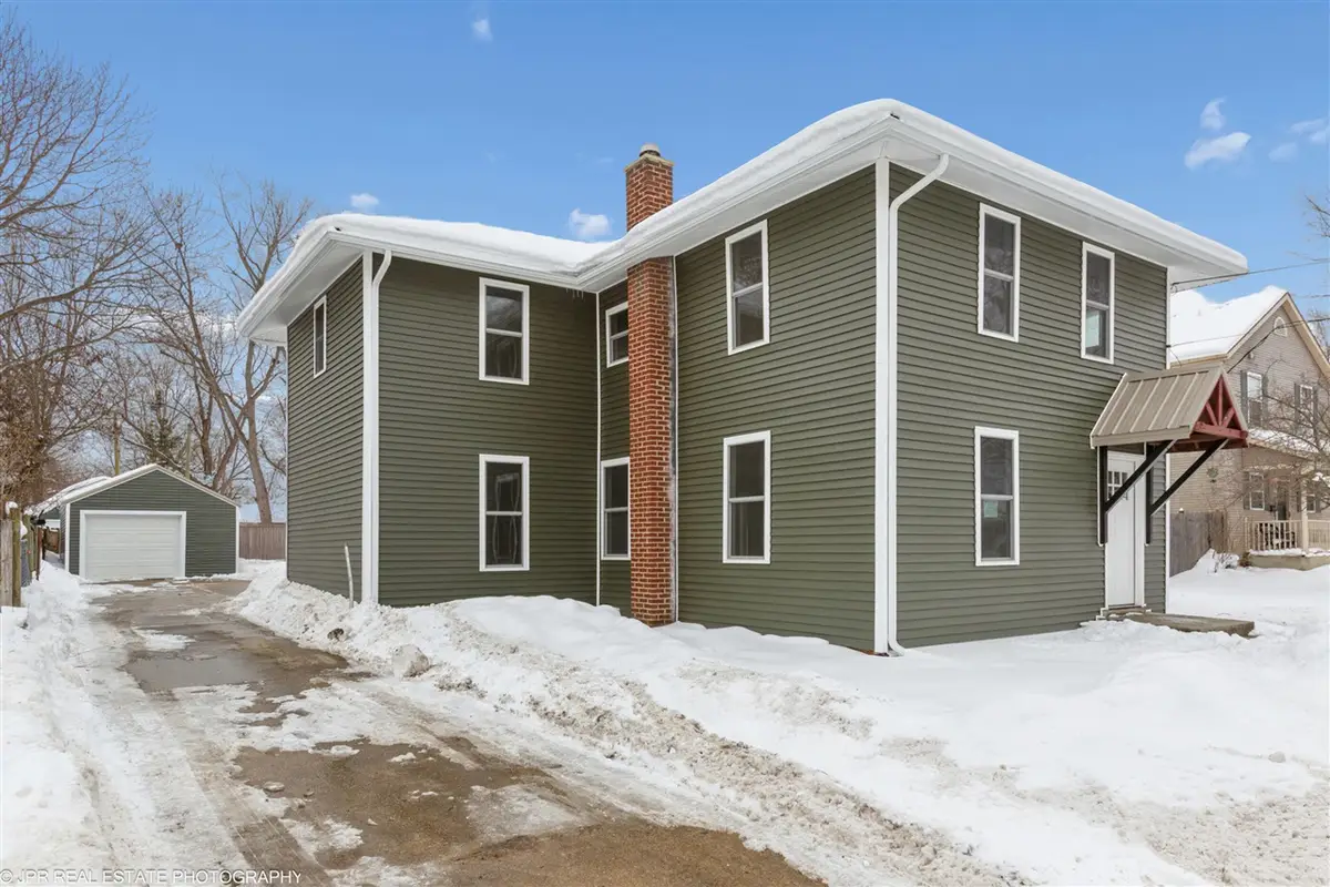 609 N 5th, Niles, MI 49120 - #1