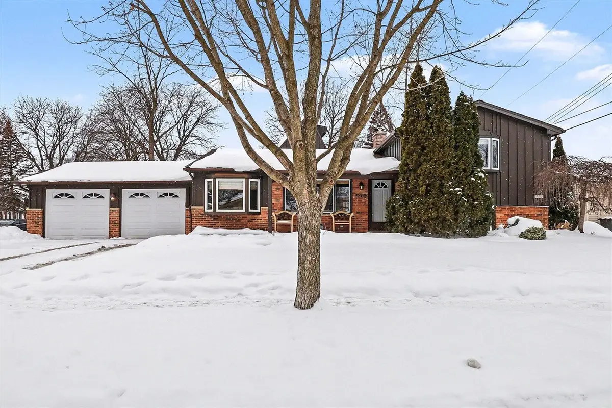 2205 Runnymede, Ann Arbor, MI 48103 - #1