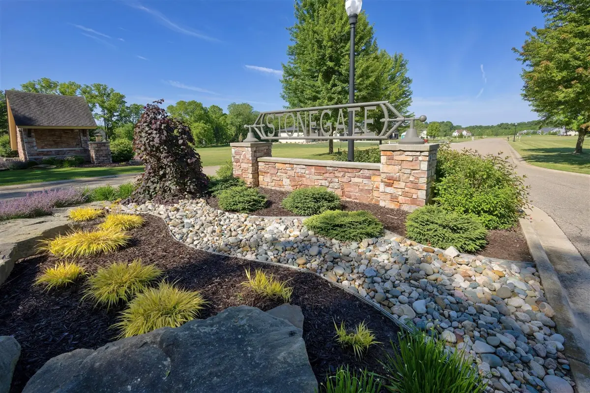 124 Stonegate, Battle Creek, MI 49015 - #1