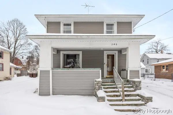 346 E Washington, Ionia, MI 48846