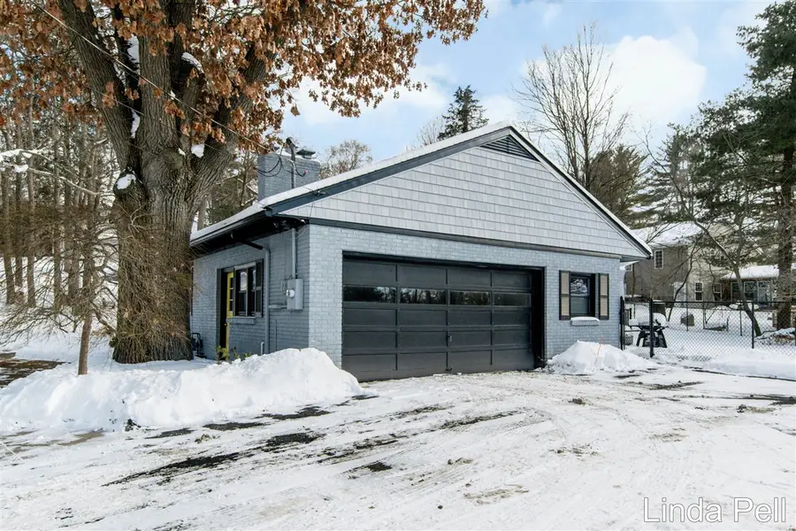 7146 Thorncrest, Grand Rapids, MI 49546 - #3