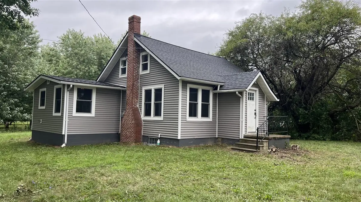 8481 Grand Blanc, Swartz Creek, MI 48473 - #1