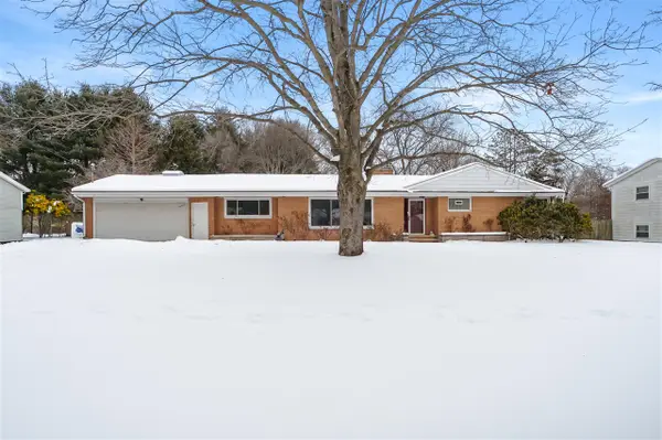 10429 Lloy, Portage, MI 49024