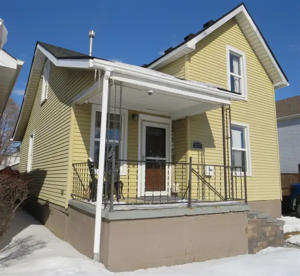 5223 Yemans, Hamtramck, MI 48212