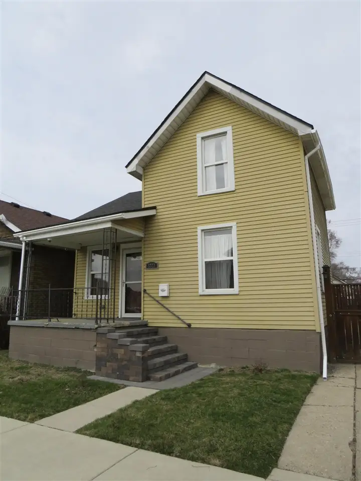 5223 Yemans, Hamtramck, MI 48212 - #2