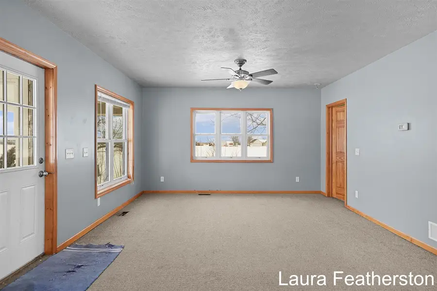 5105 Perry, Zeeland, MI 49464 - #3