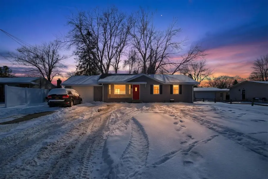 615 Sioux, Jackson, MI 49203 - #2