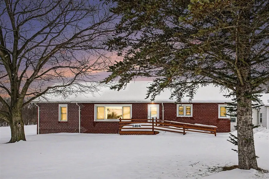 5494 Old Pipestone, Eau Claire, MI 49111 - Image #2