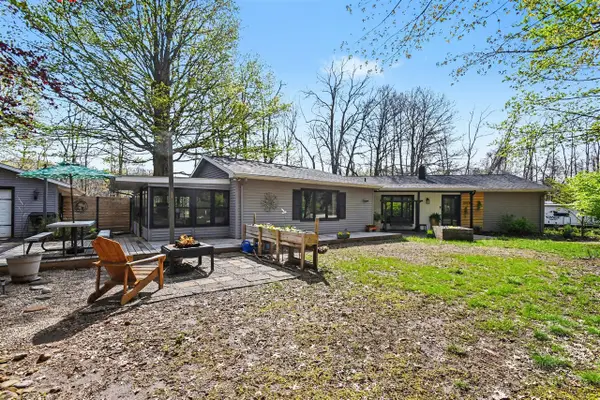 12435 Sandpiper, Sawyer, MI 49125