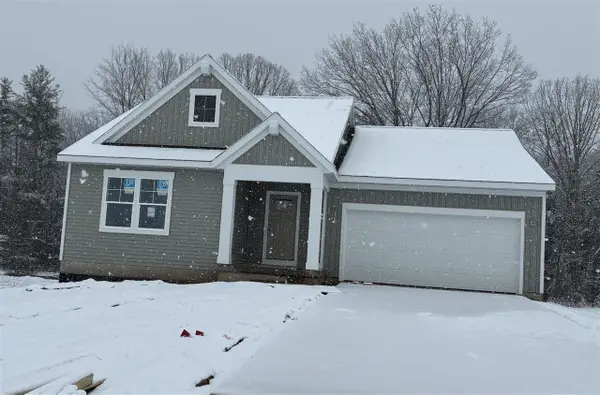 1919 Lowe, Spring Lake, MI 49456