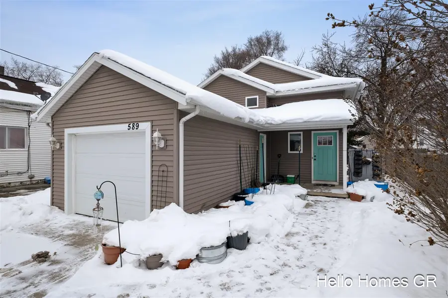 589 34th, Wyoming, MI 49509 - #2