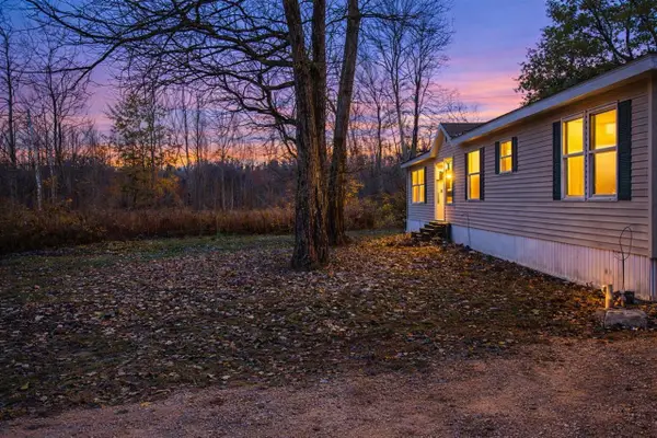 18350 Eisenhower, Morley, MI 49336