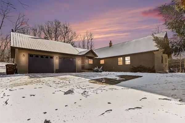 6130 Greggs Crossing, Nashville, MI 49073