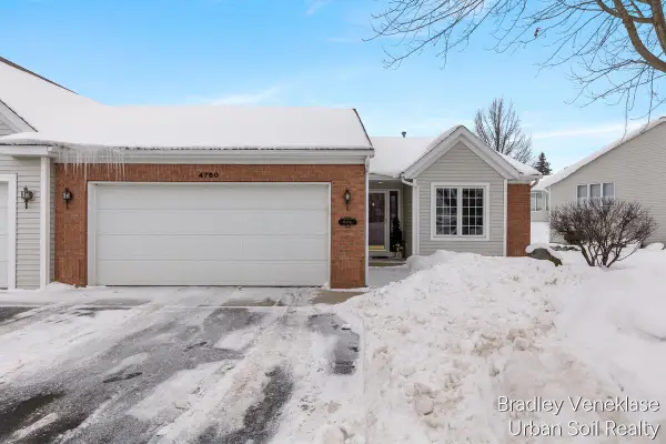 4760 Crescent, Hudsonville, MI 49426