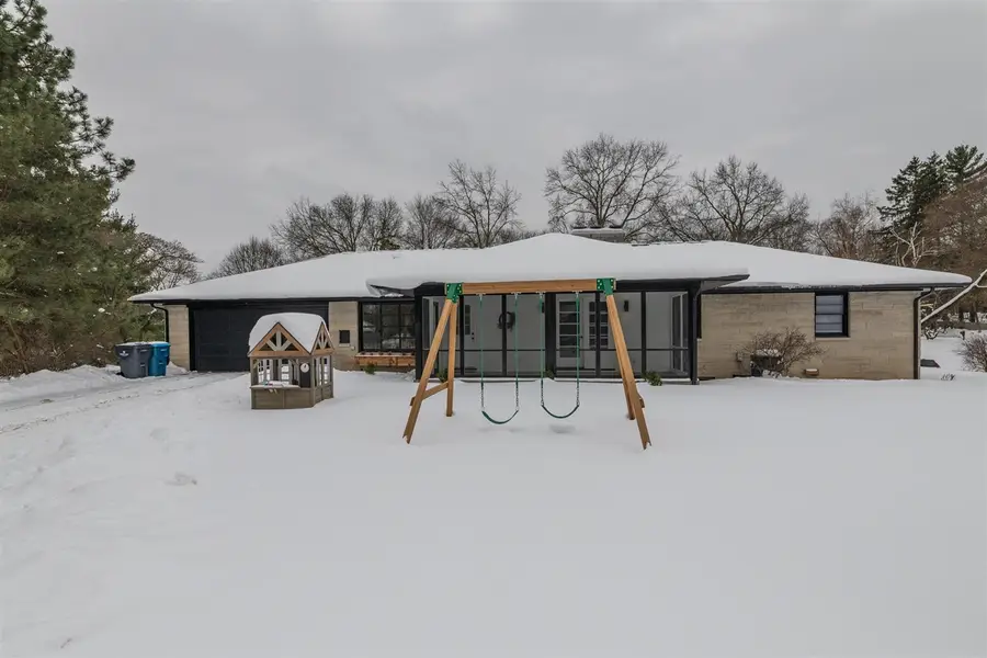 906 Wilshire, Kalamazoo, MI 49008 - #3