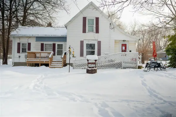 1712 New York, Lansing, MI 48906