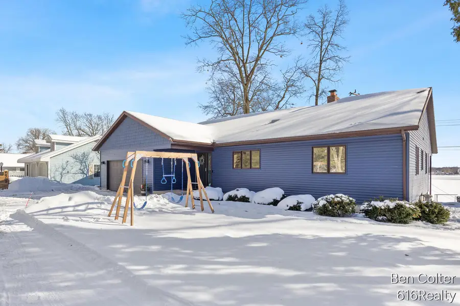 6703 Golfside, Saranac, MI 48881 - #3