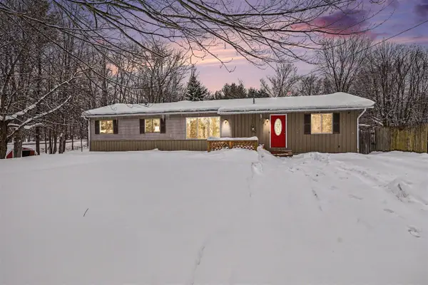 6148 O'neil, Twin Lake, MI 49457