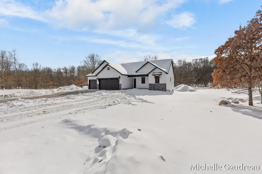 3591 Leaf Lane, Freeport, MI 49325 - #2