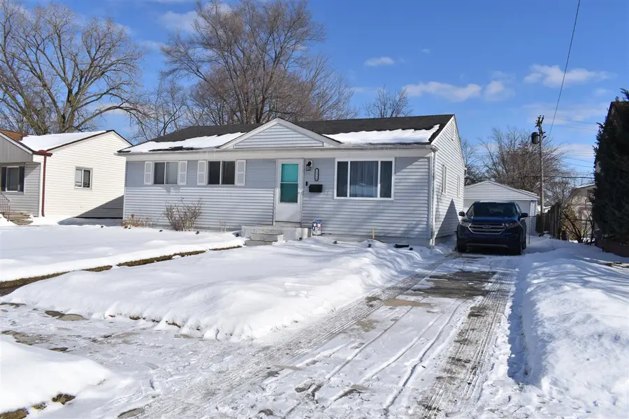 21756 Weller, Warren, MI 48089 - Image #2