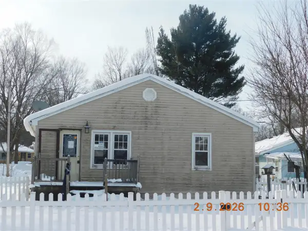 801 W Front, Buchanan, MI 49107