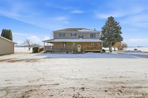 15960 Kenowa, Kent City, MI 49330